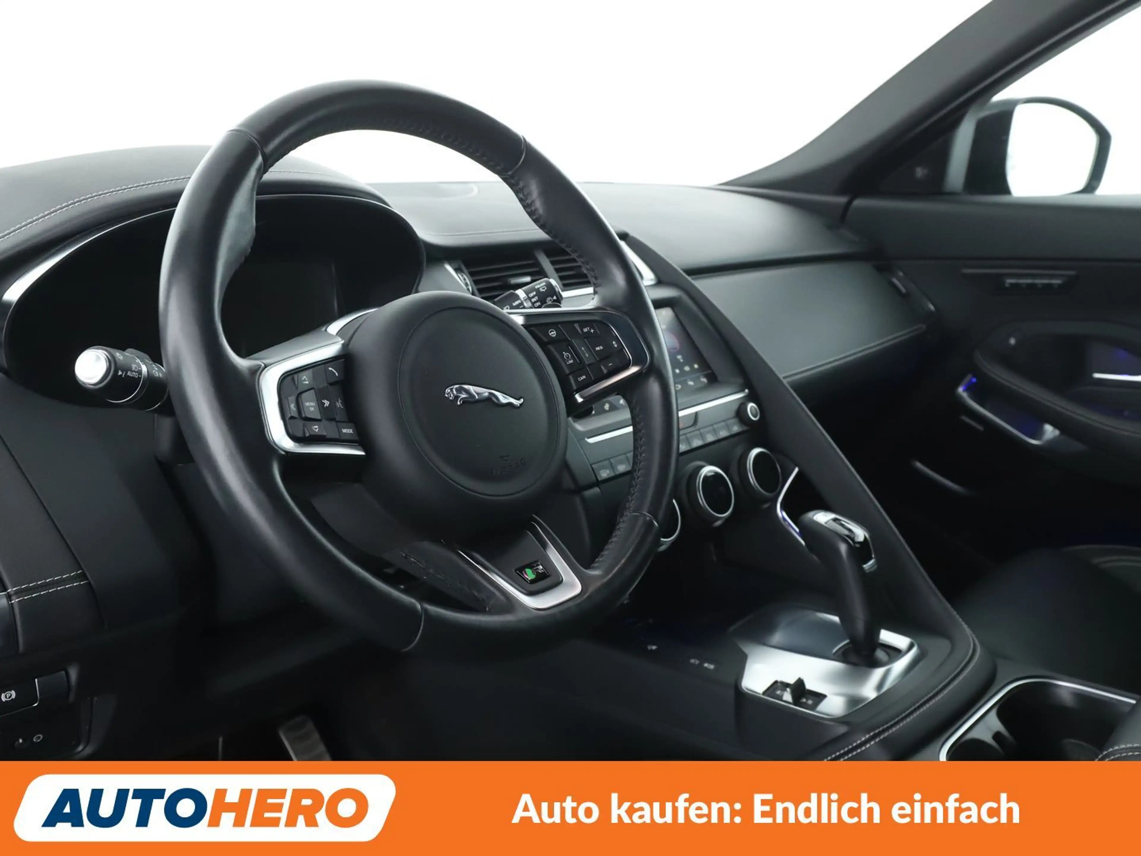 Jaguar E-Pace D240 R-Dynamic SE AWD Aut*NAVI*LED*ACC*CAM*PDC*SHZ — photo 11