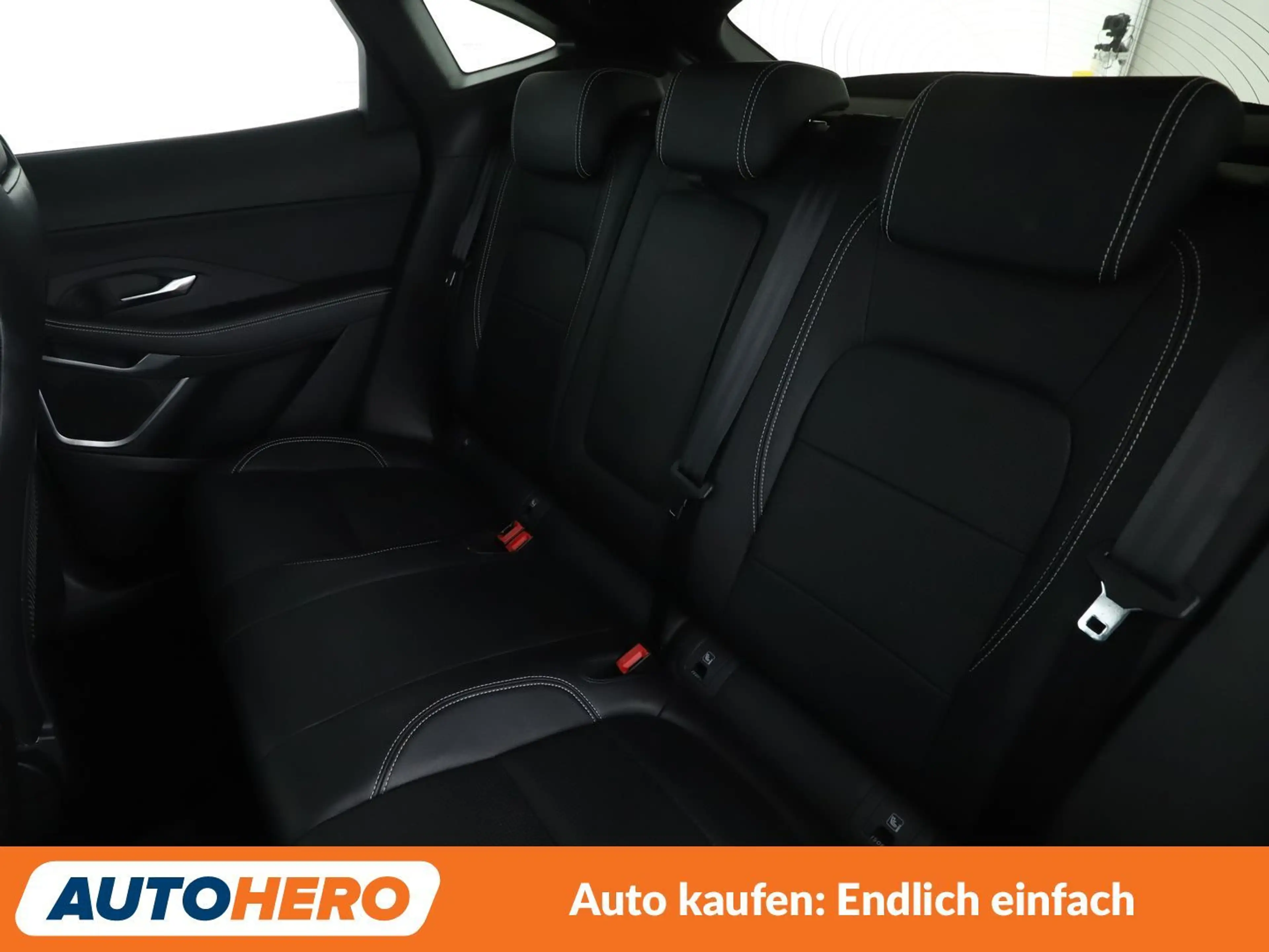Jaguar E-Pace D240 R-Dynamic SE AWD Aut*NAVI*LED*ACC*CAM*PDC*SHZ — photo 14