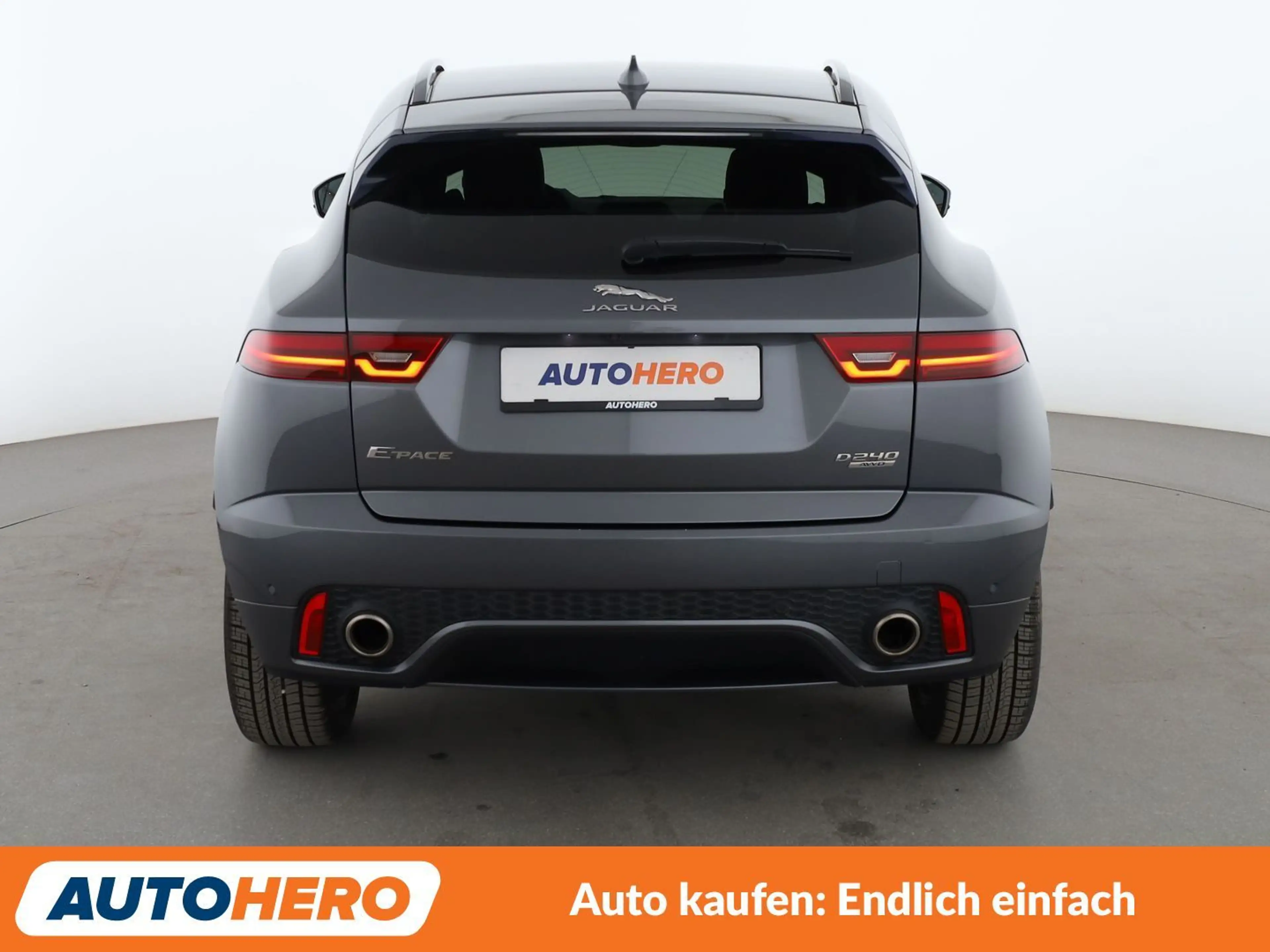 Jaguar E-Pace D240 R-Dynamic SE AWD Aut*NAVI*LED*ACC*CAM*PDC*SHZ — photo 5