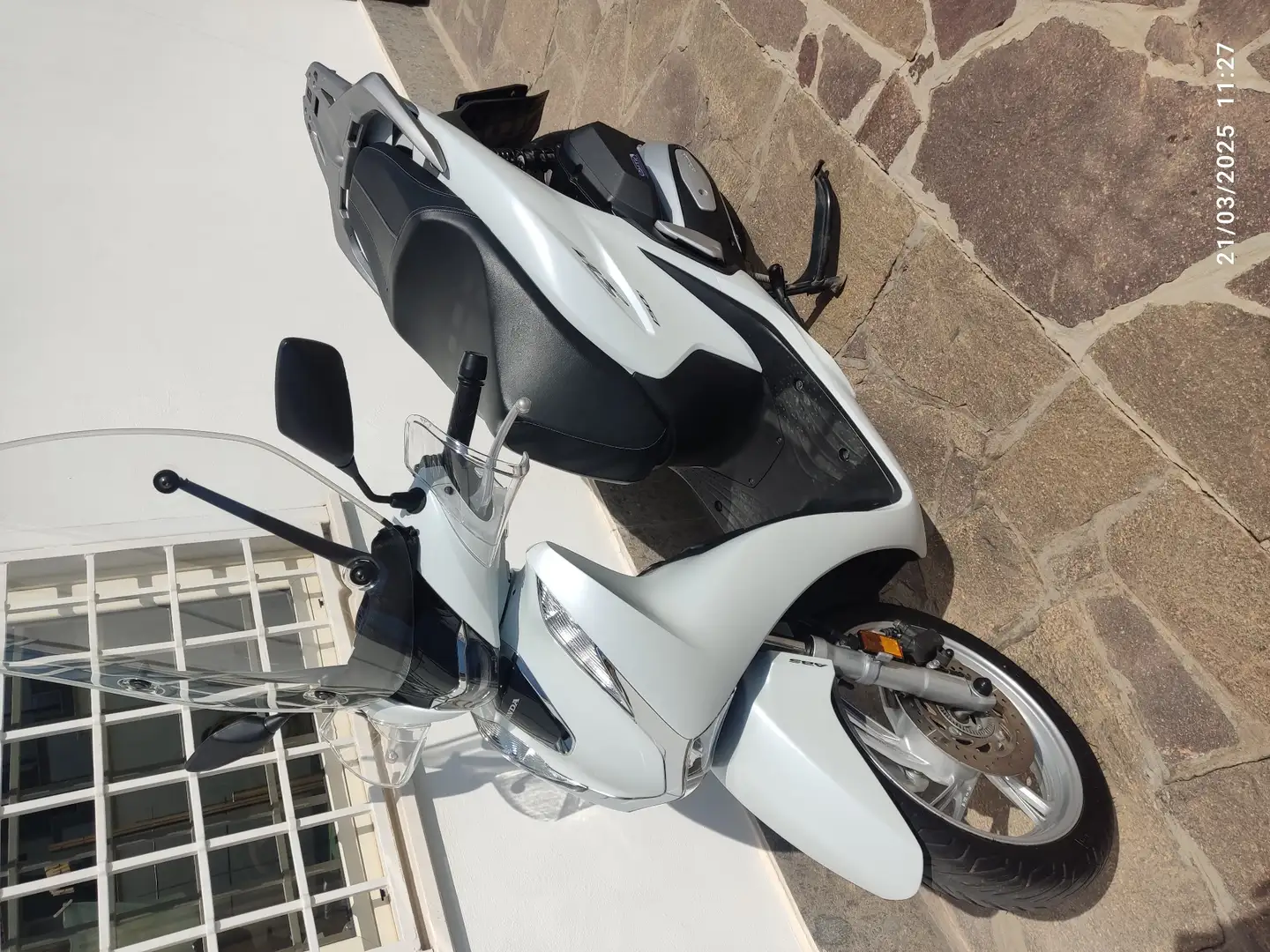 Honda SH 150i Parabrezza bauletto perfetto stato sempre in box Alb - 2