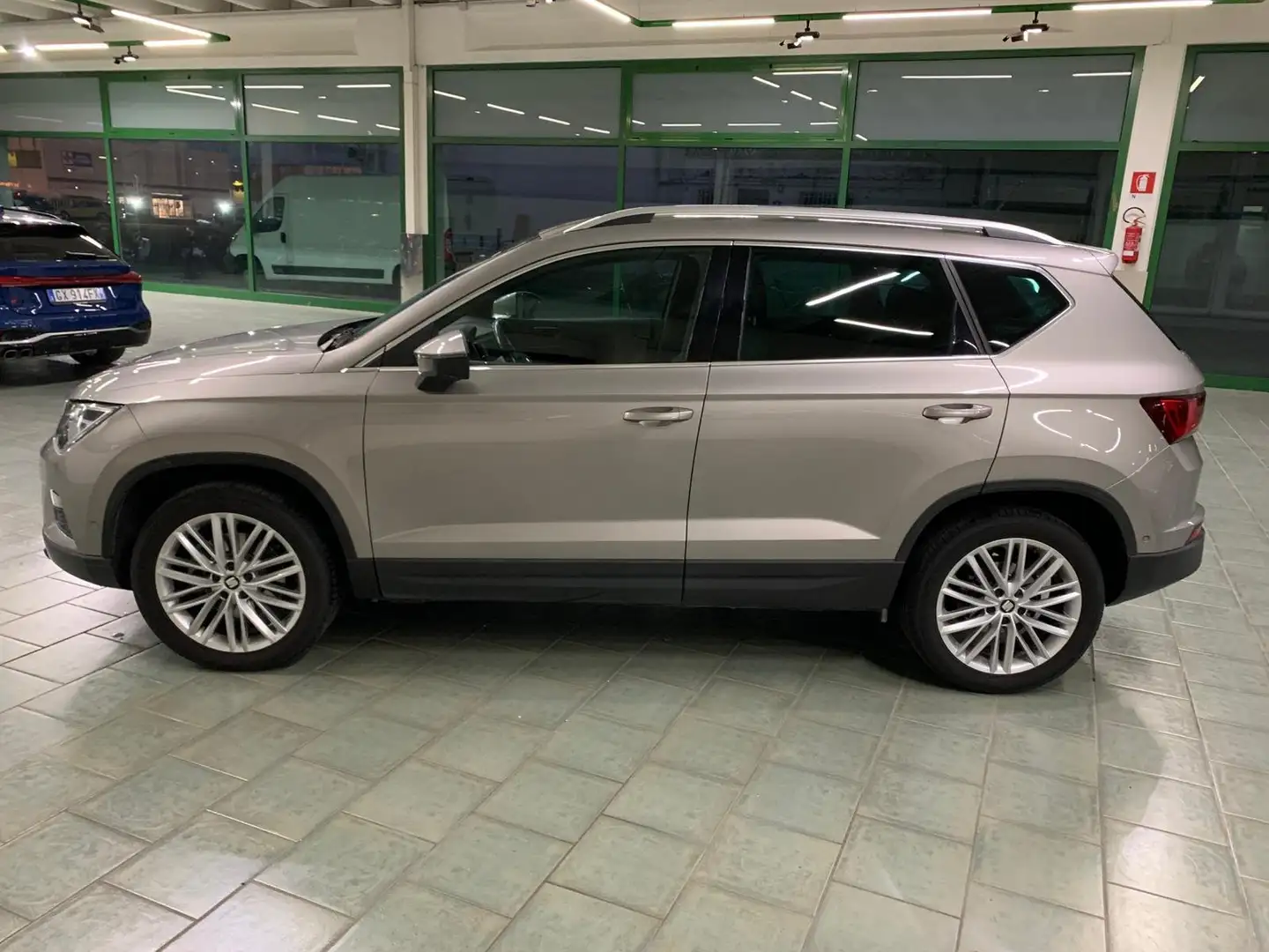 SEAT Ateca Ateca 2.0 tdi Xcellence 4drive 190cv dsg Grijs - 2