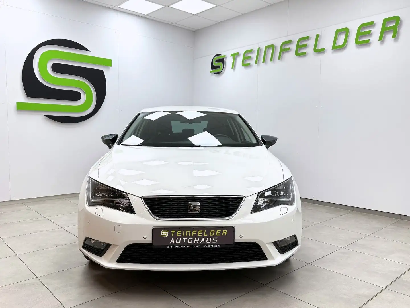 SEAT Leon 1.4 TSI Connect / SHZ / LED /  1.HAND Weiß - 2