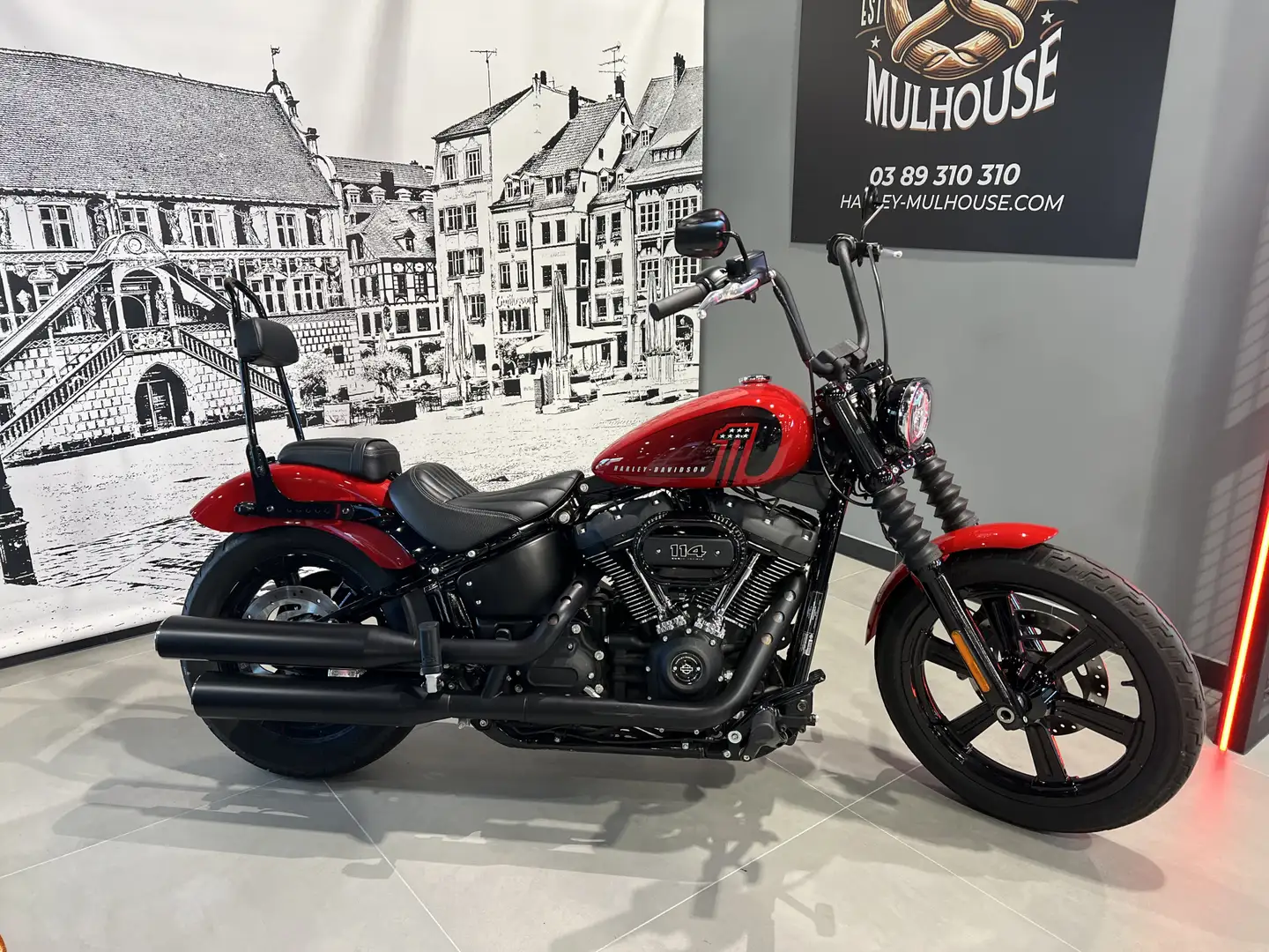 Harley-Davidson Street Bob - 1