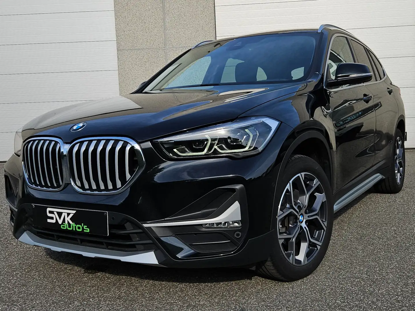 BMW X1 2.0 d sDrive18//X-Line//Xenon... Noir - 1