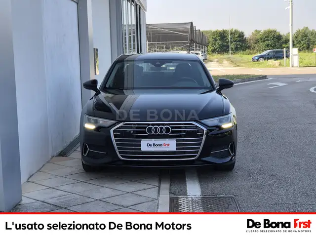 Audi A6 view 2
