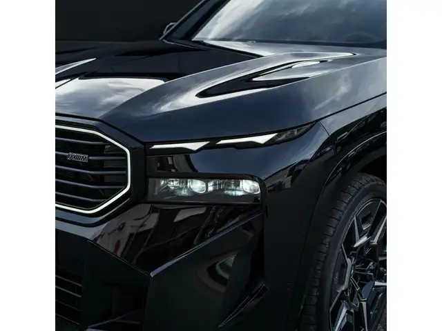 BMW XM 50 e Ansicht 6
