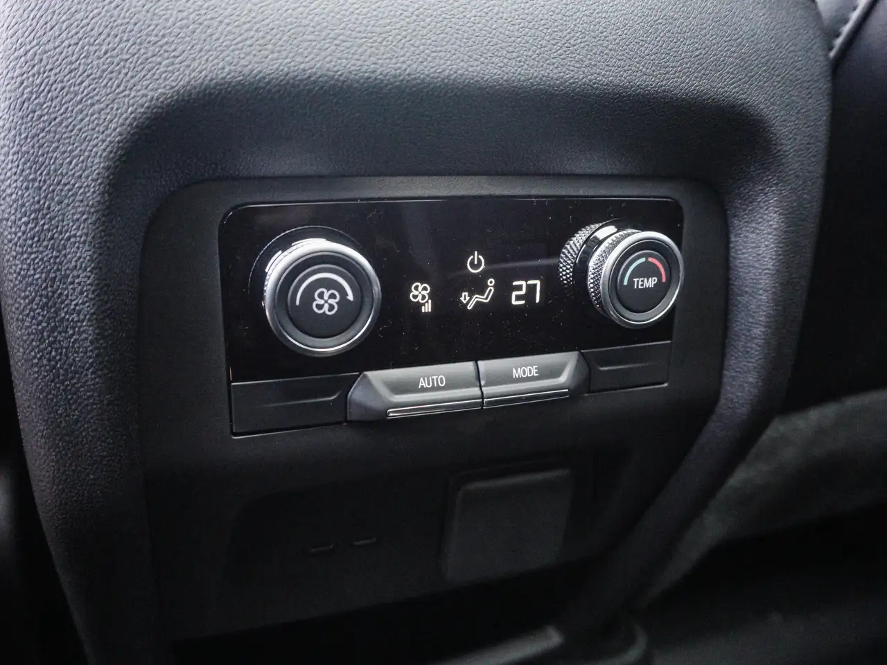 Buick Enclave снимка Buick Enclave