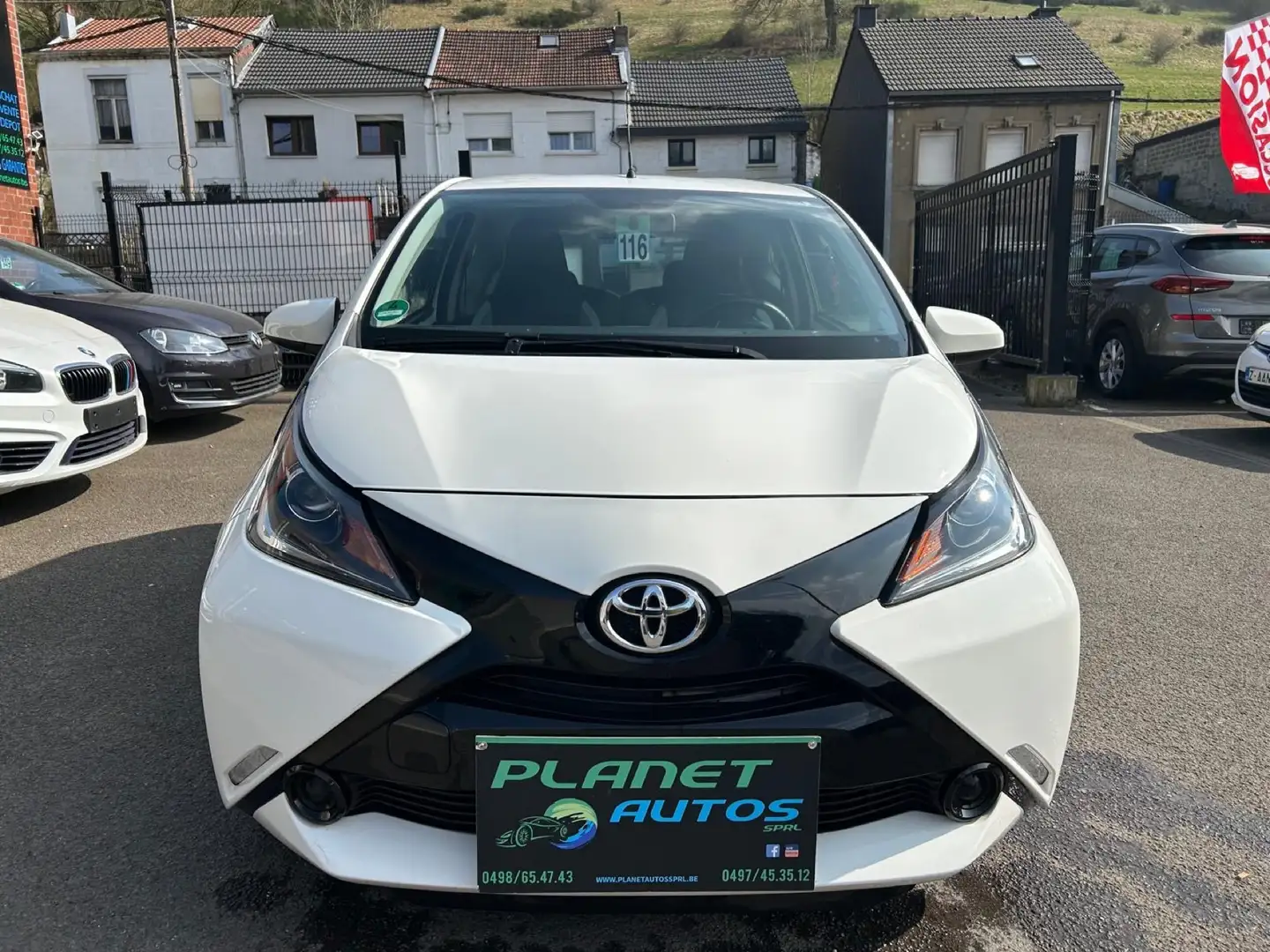 Toyota Aygo 1.0i VVT-3 PORTES BLUETOOTH AIRCO GARANTIE 12 MOIS Blanc - 2