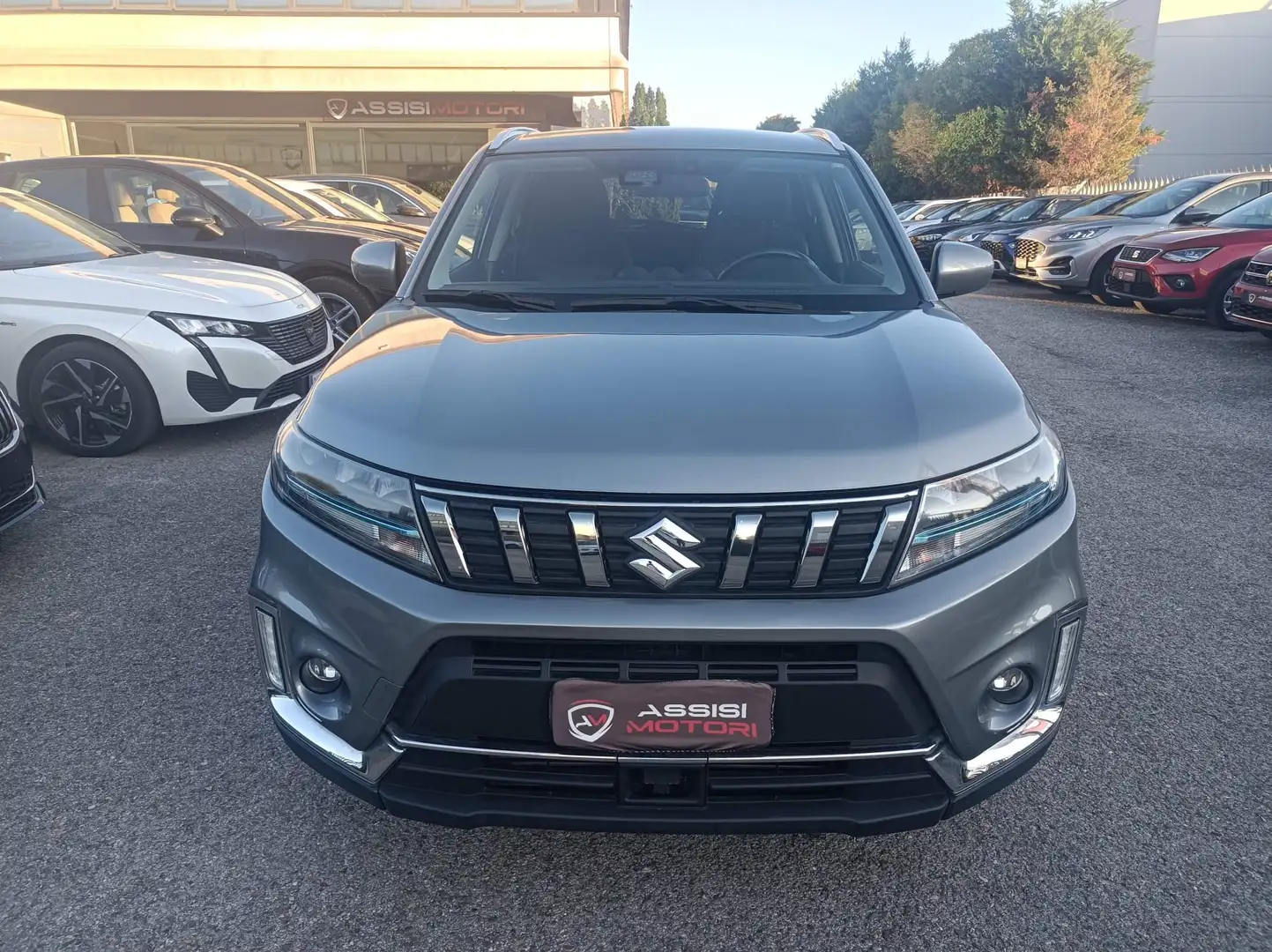 Suzuki Vitara Vitara II 2018 1.4h Cool 2wd Gris - 2