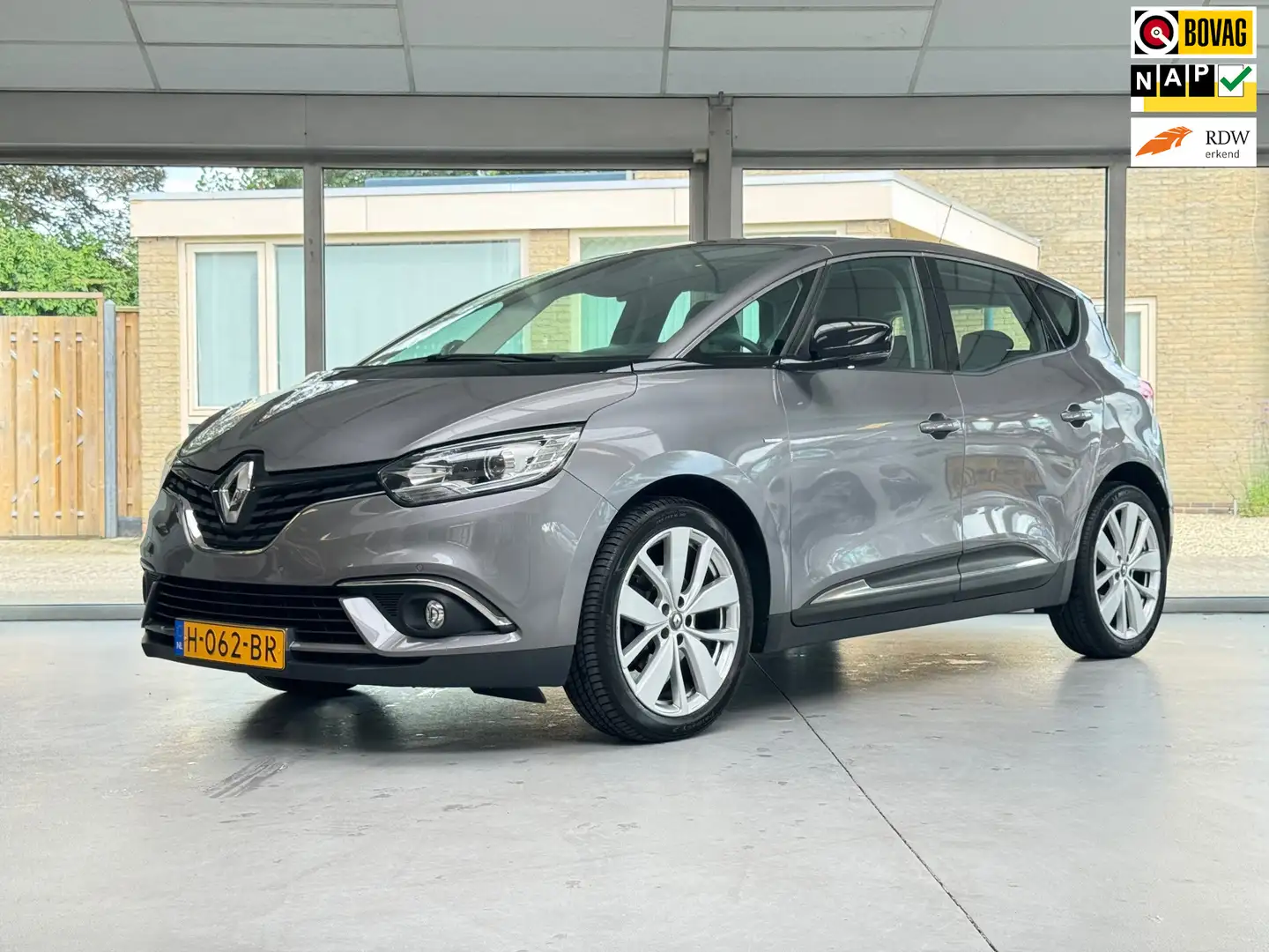 Renault Scenic 1.3 TCe Limited |Parkeersensoren voor + achter|Nav Gris - 1