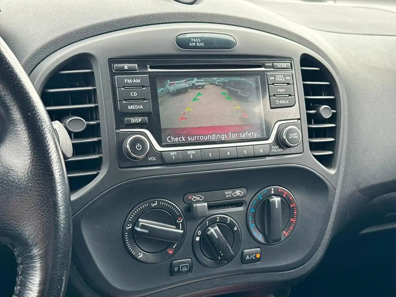 Nissan Juke снимка Nissan Juke