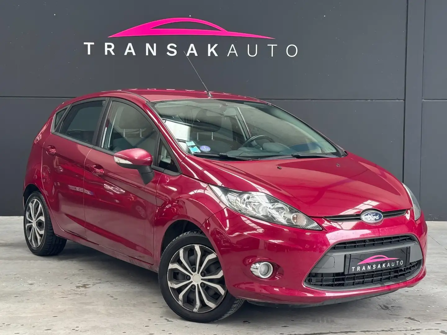 Ford Fiesta Trend Rouge - 1