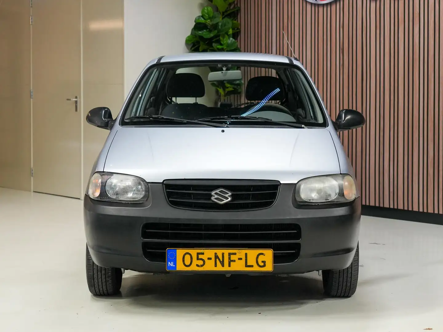 Suzuki Alto 1.1 GL Nieuwe Apk! Grau - 2