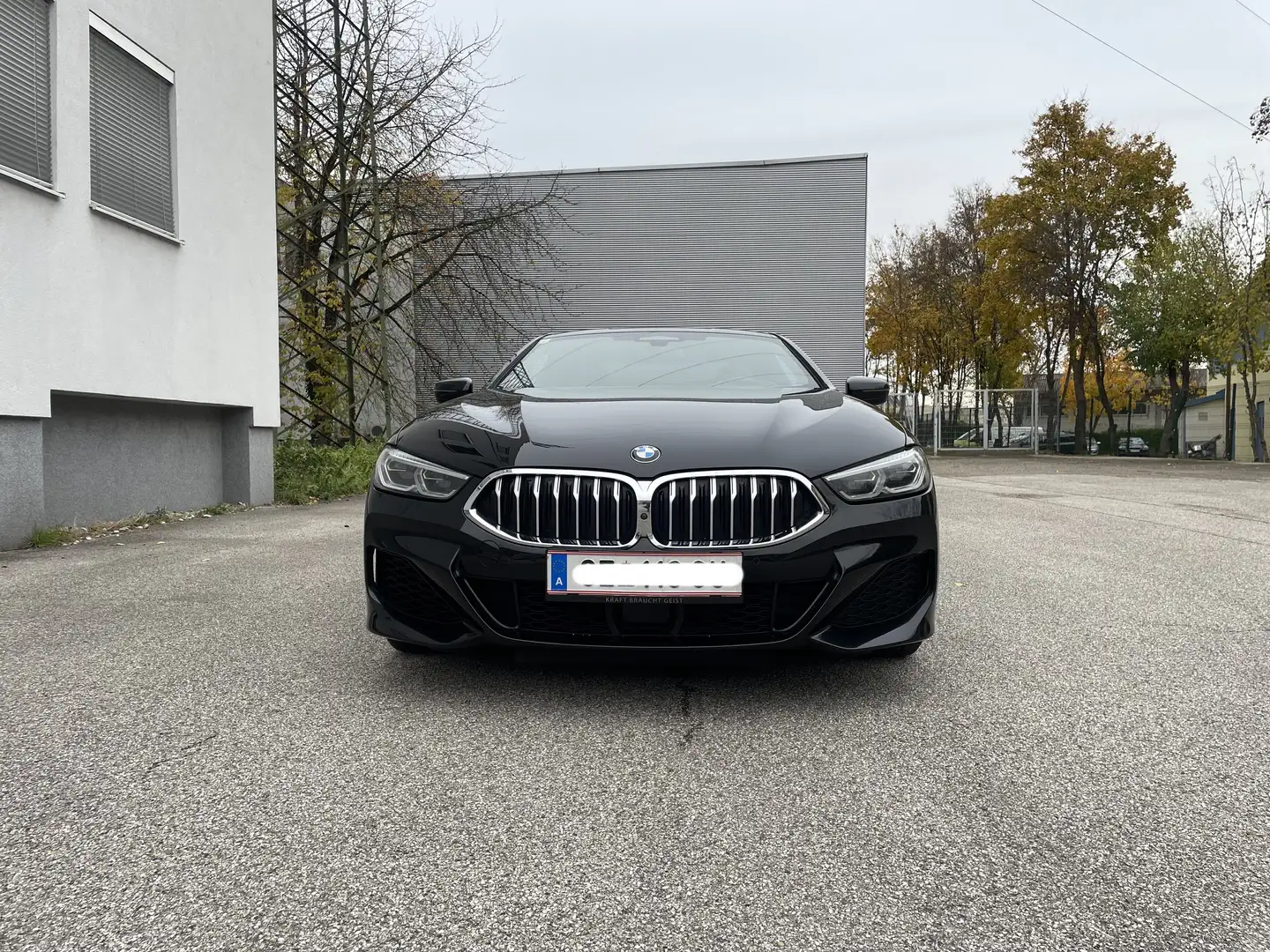 BMW 840 840i xDrive Aut. Schwarz - 2