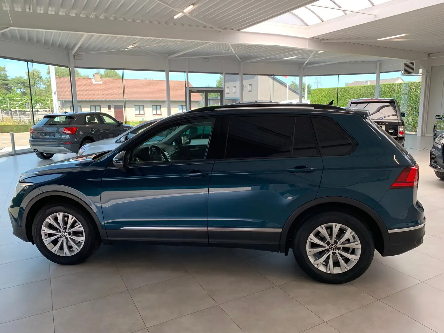 Volkswagen Tiguan Tiguan 1.5TSI DSG Life DAP FULL LED DIGI Dashboard Bleu - 2