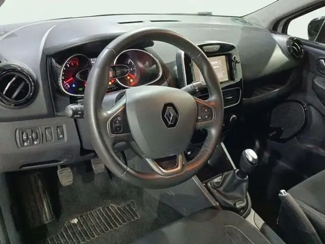 Renault Clio view 10