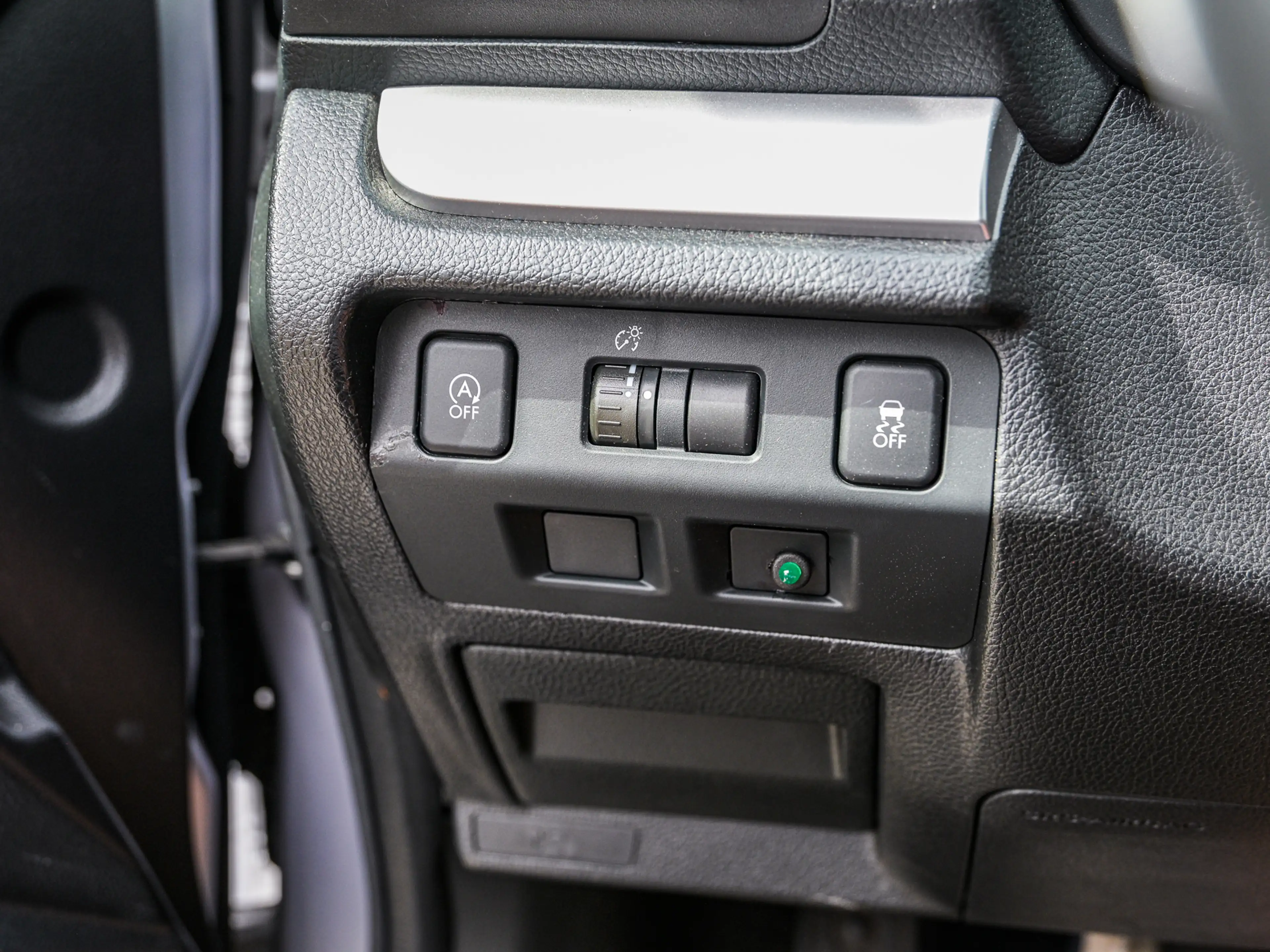 Subaru XV 2.0i Luxury Plus AWD | Navi | Xenon | Camera | Cli — photo 27