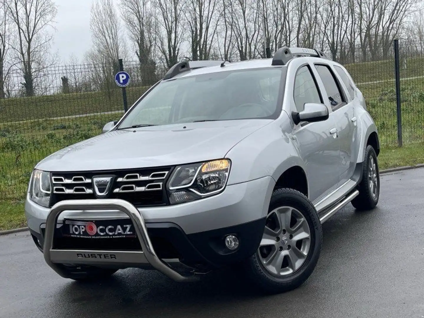 Dacia Duster 1.2 TCE 125CH LAUREATE * 12/2017 * 68.000KM * GPS  Gris - 1