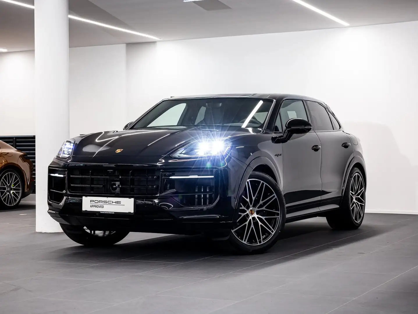 Porsche Cayenne E-Hybrid Coupé Black Edition Schwarz - 1