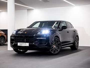 E-Hybrid Coupé Black Edition