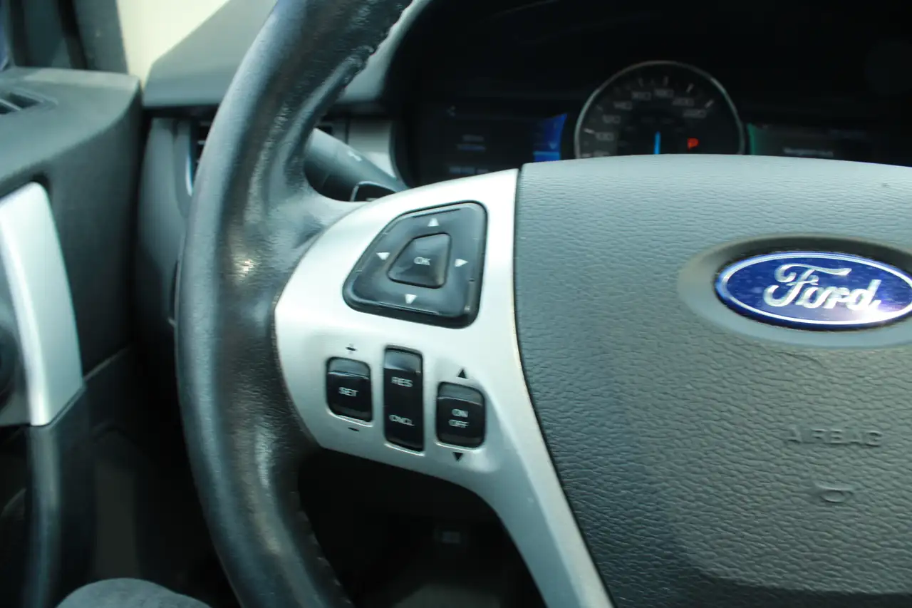 Ford Edge снимка Ford Edge