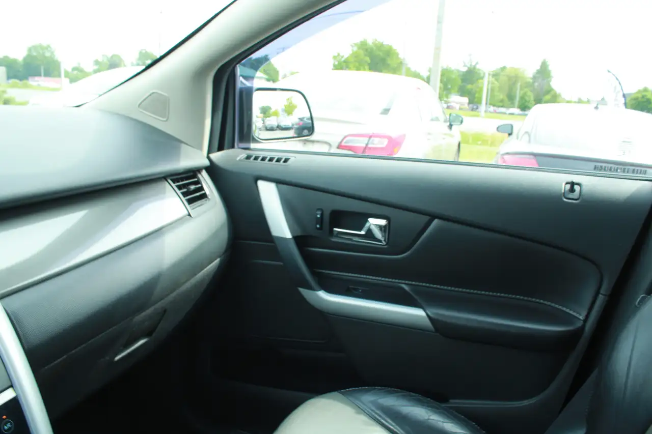 Ford Edge снимка Ford Edge