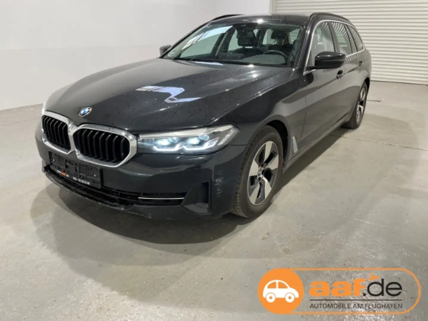 BMW 520 d T Automatik EU6d Leder Klima Navi LED Schwarz - 1
