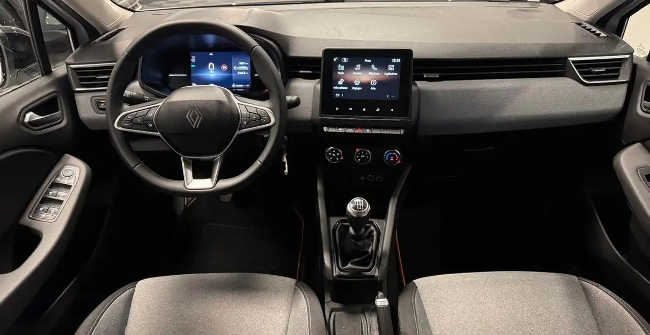 Renault Clio Citadine 5 portes — photo 13