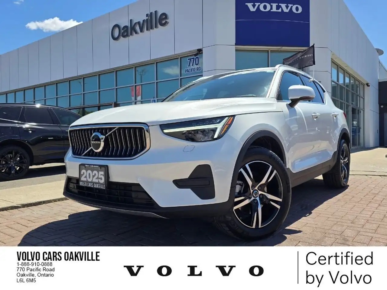 2025 Volvo XC40