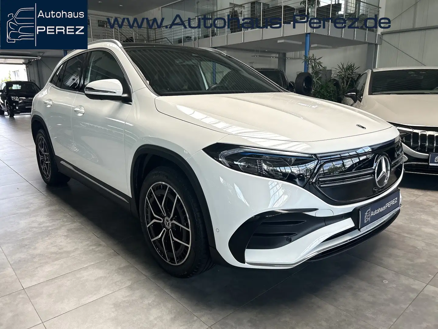 Mercedes-Benz EQA 350 AMG PANORAMA-AHK-360°-AMBIENTE Weiß - 1