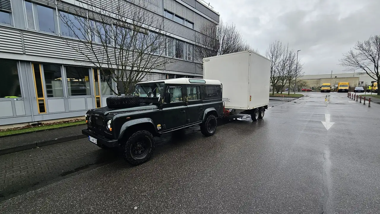 Land Rover Defender 110 TD5, foto 1