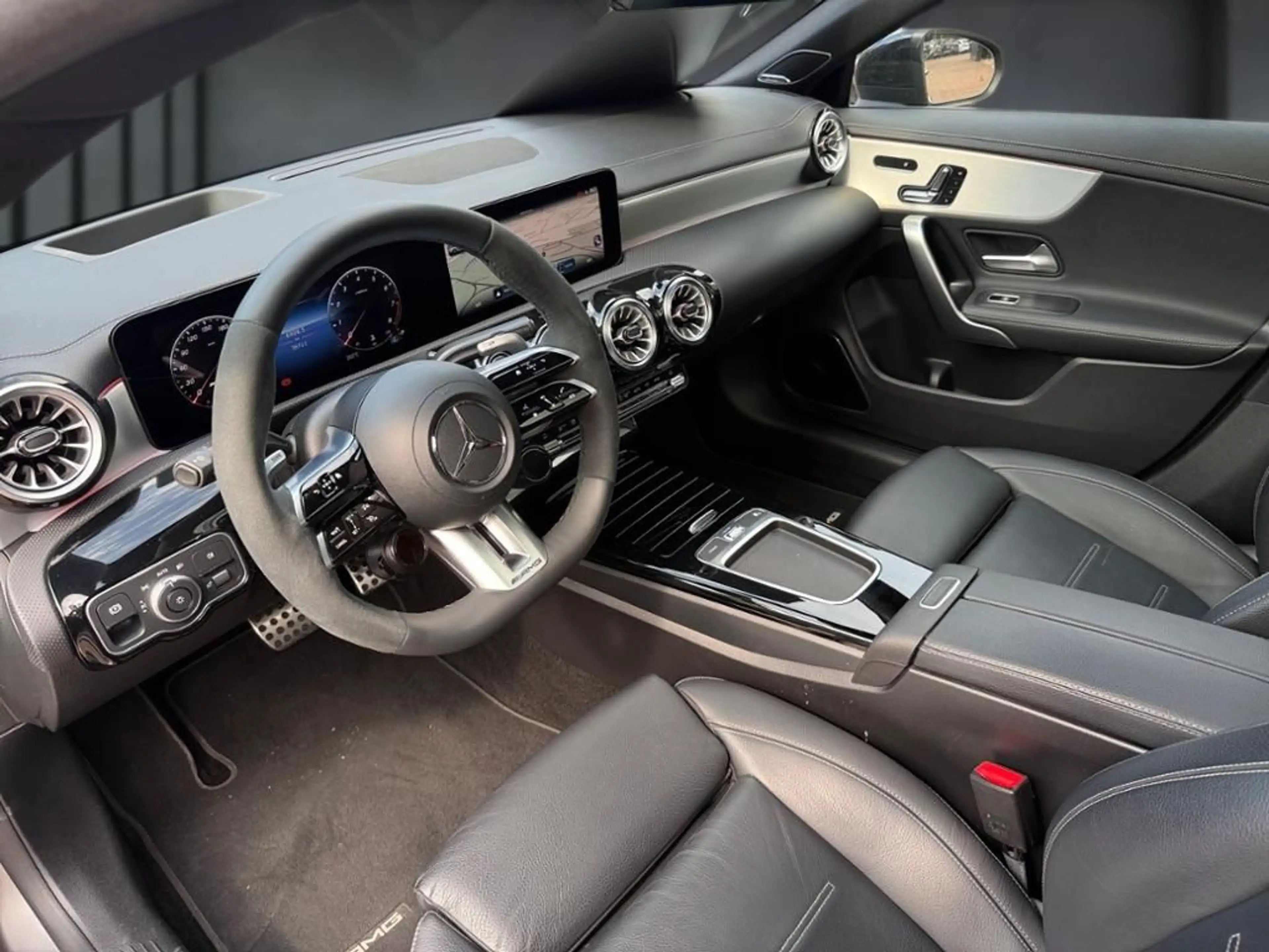 Mercedes-Benz CLA 45 AMG AMG CLA 45 S 4M+ SB HUD+BURMESTER+NIGHT+DRIVERS — photo 3