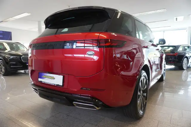 Land Rover Range Rover Sport view 5