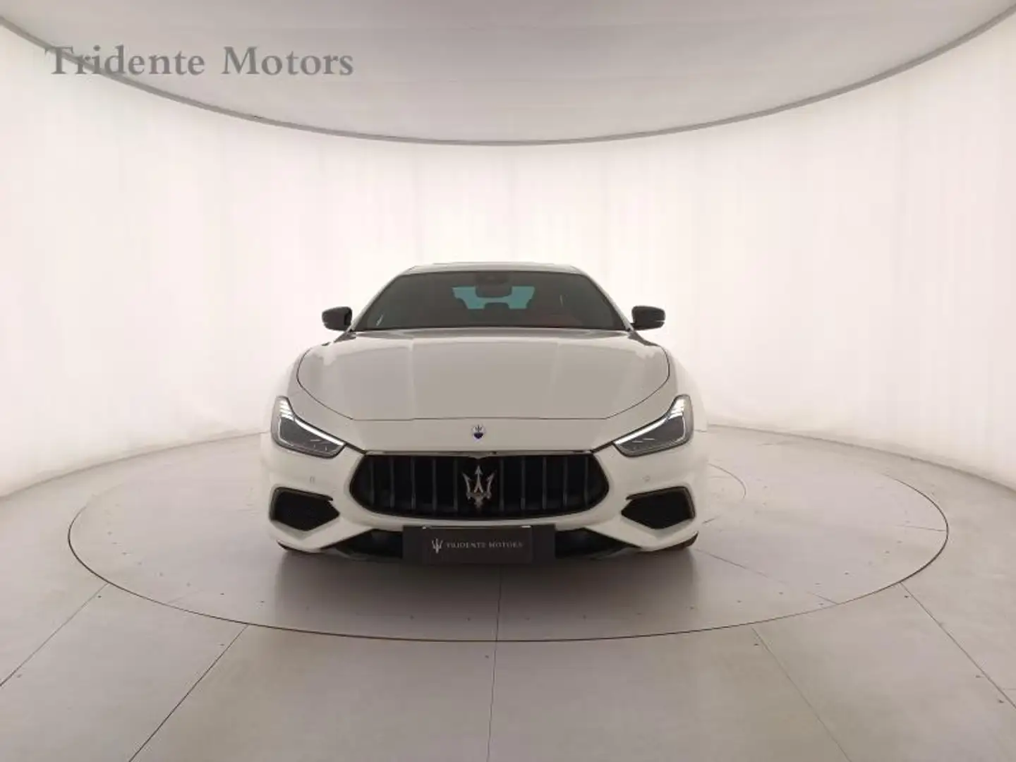 Maserati Ghibli 2.0 mhev GT 330cv rwd auto White - 2