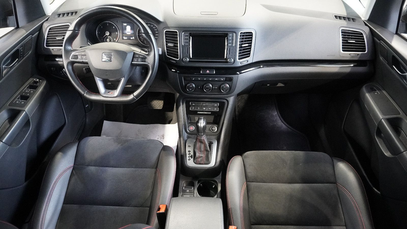 SEAT Alhambra FR-Line Allrad*ACC*AHK*STHZ*7-SITZ* — photo 8