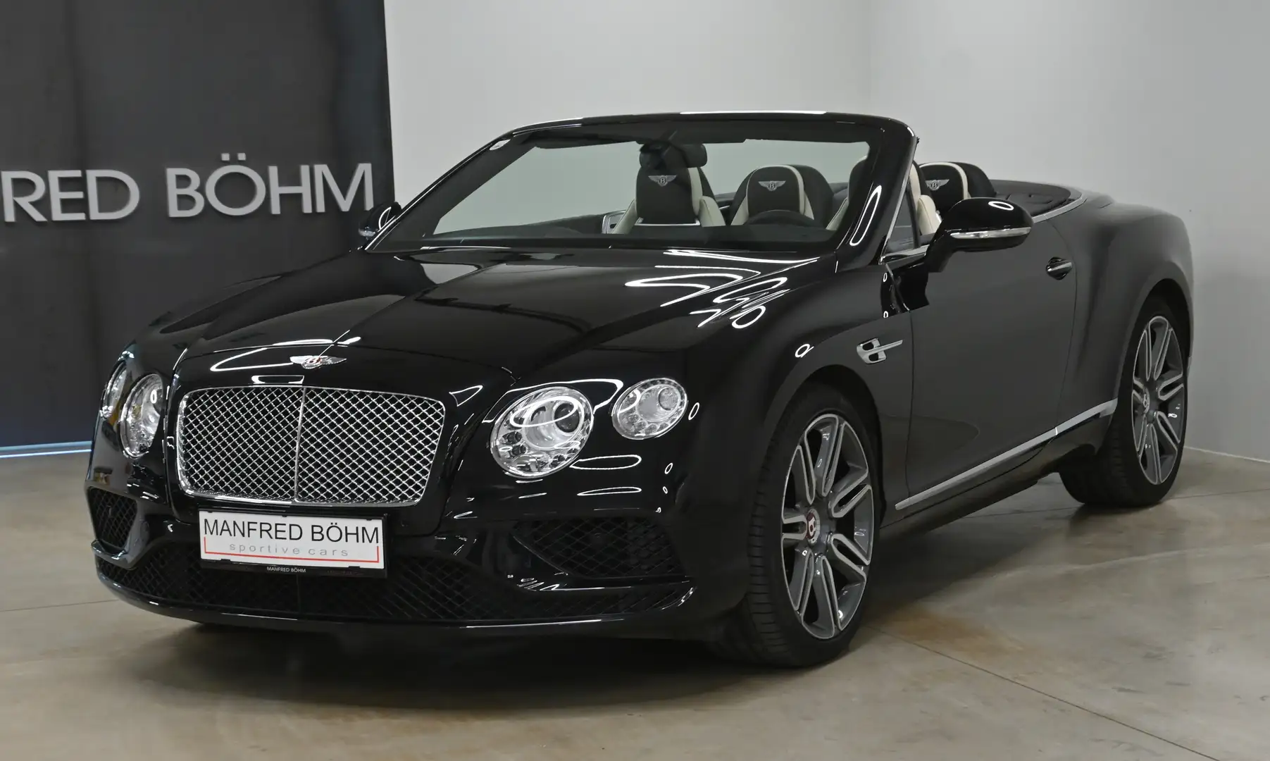 Bentley Continental GTC Continental GT V8 Convertible Mulliner Schwarz - 1