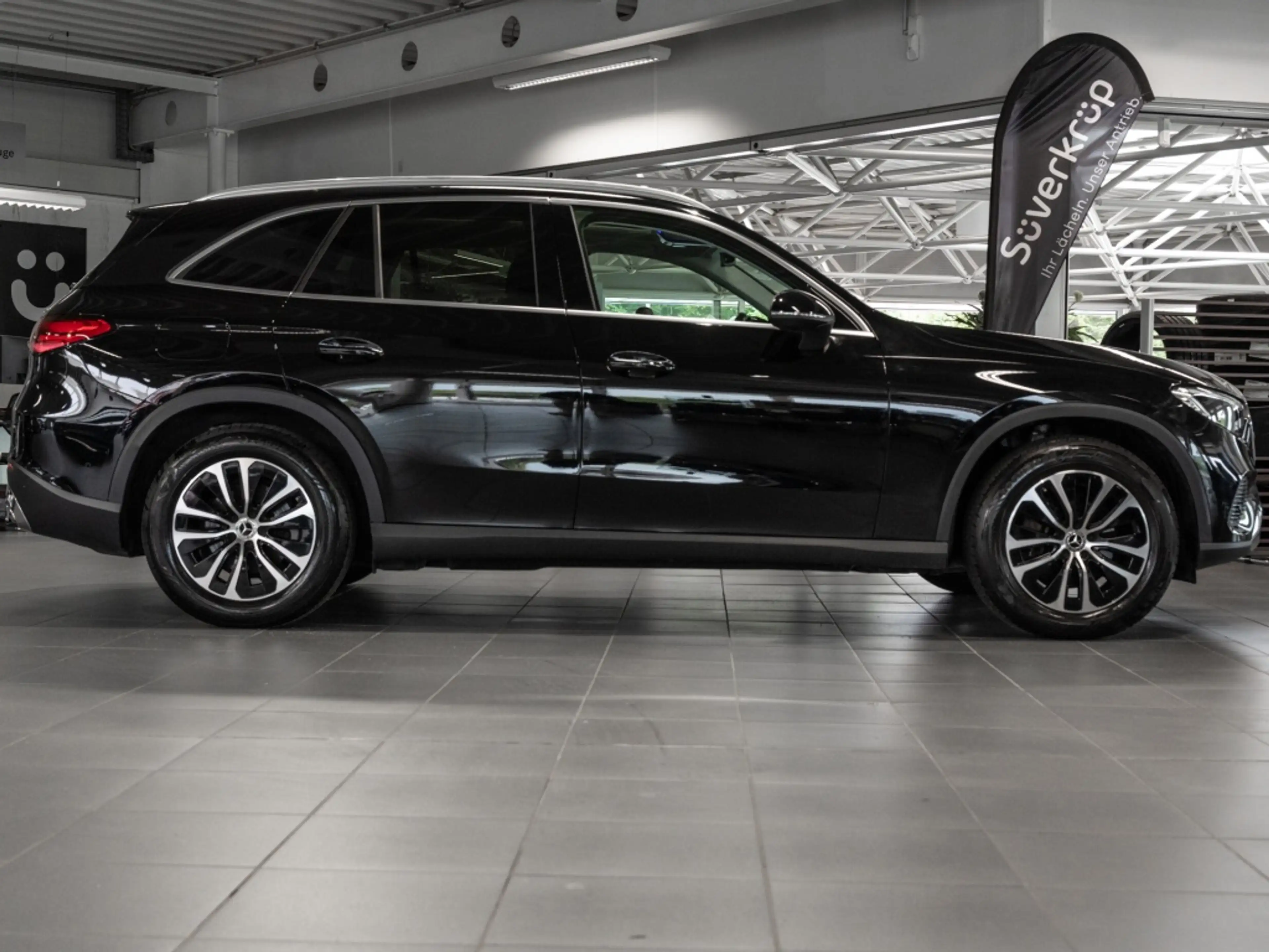 Mercedes-Benz GLC 220 d 4M // AVANTGARDE MEMO AHK DISTR KAMERA — photo 5