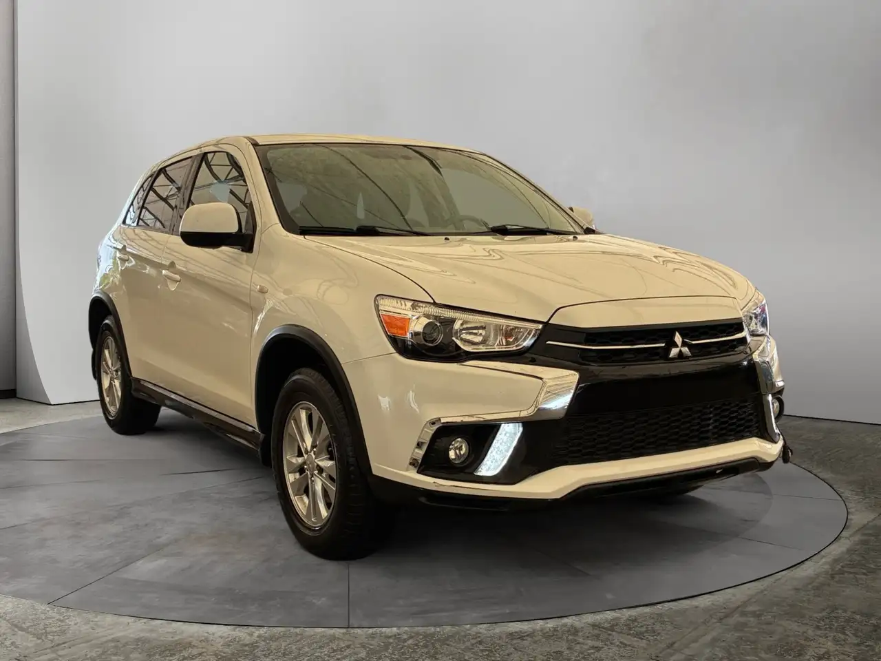 Mitsubishi RVR снимка Mitsubishi RVR
