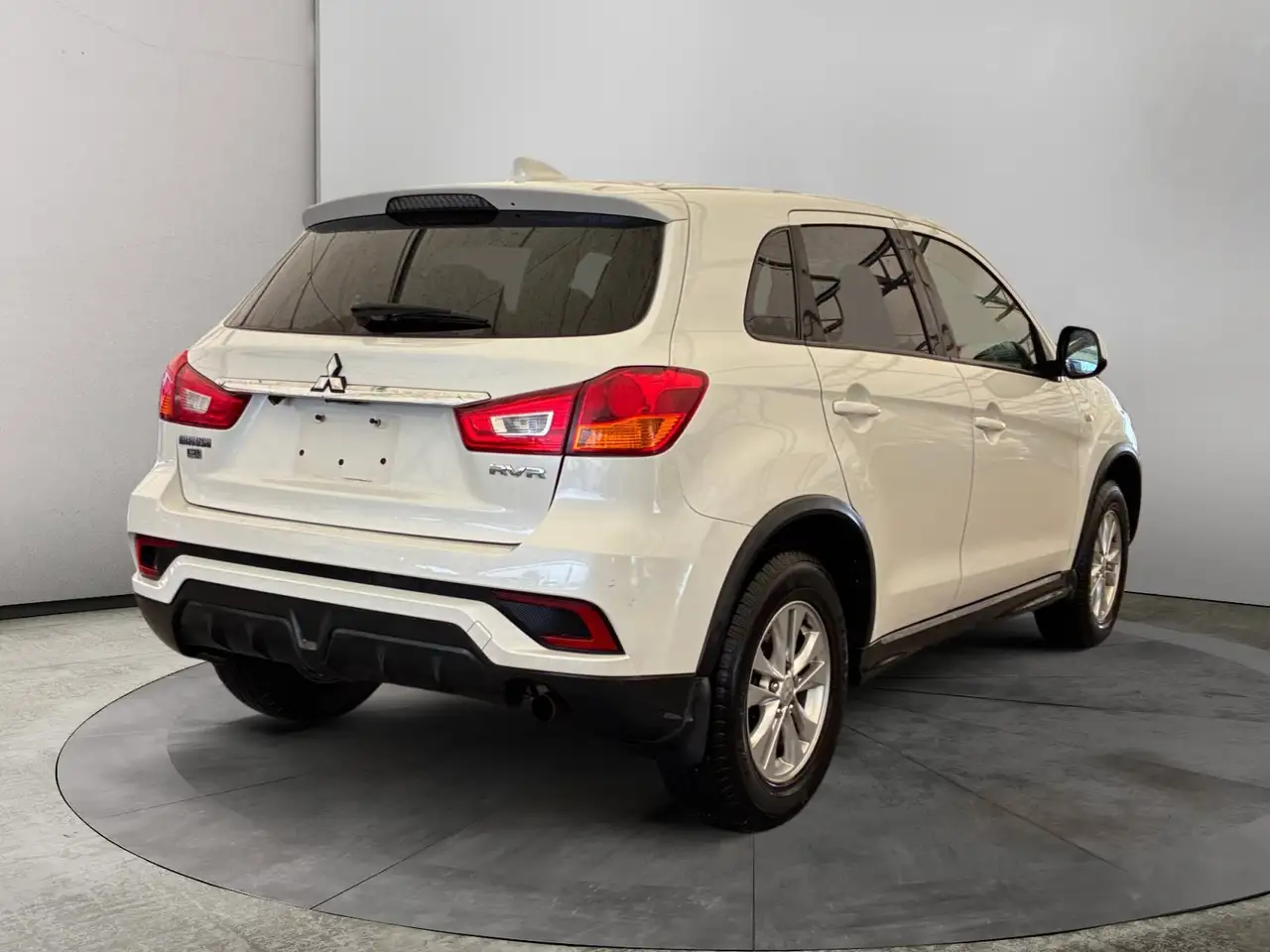 Mitsubishi RVR снимка Mitsubishi RVR