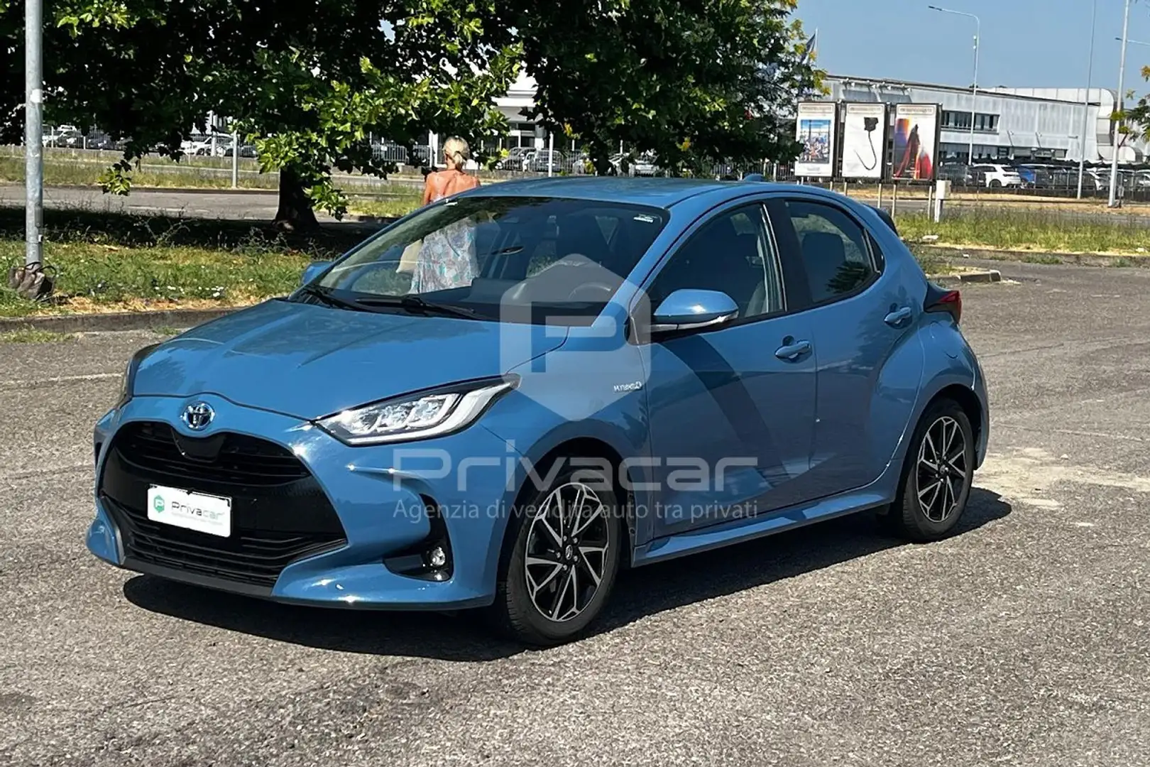 Toyota Yaris Yaris 1.5 Hybrid 5 porte Trend Azul - 1