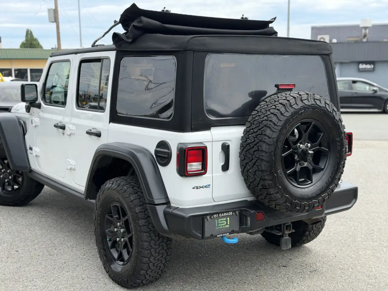 Jeep Wrangler photo Jeep Wrangler