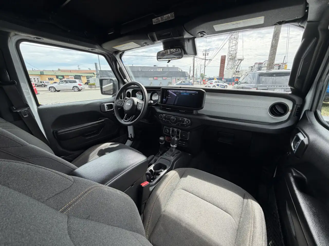 Jeep Wrangler photo Jeep Wrangler