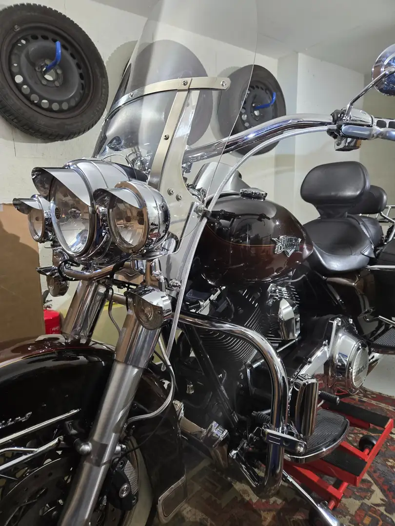 Harley-Davidson Road King Classic Коричневый - 2