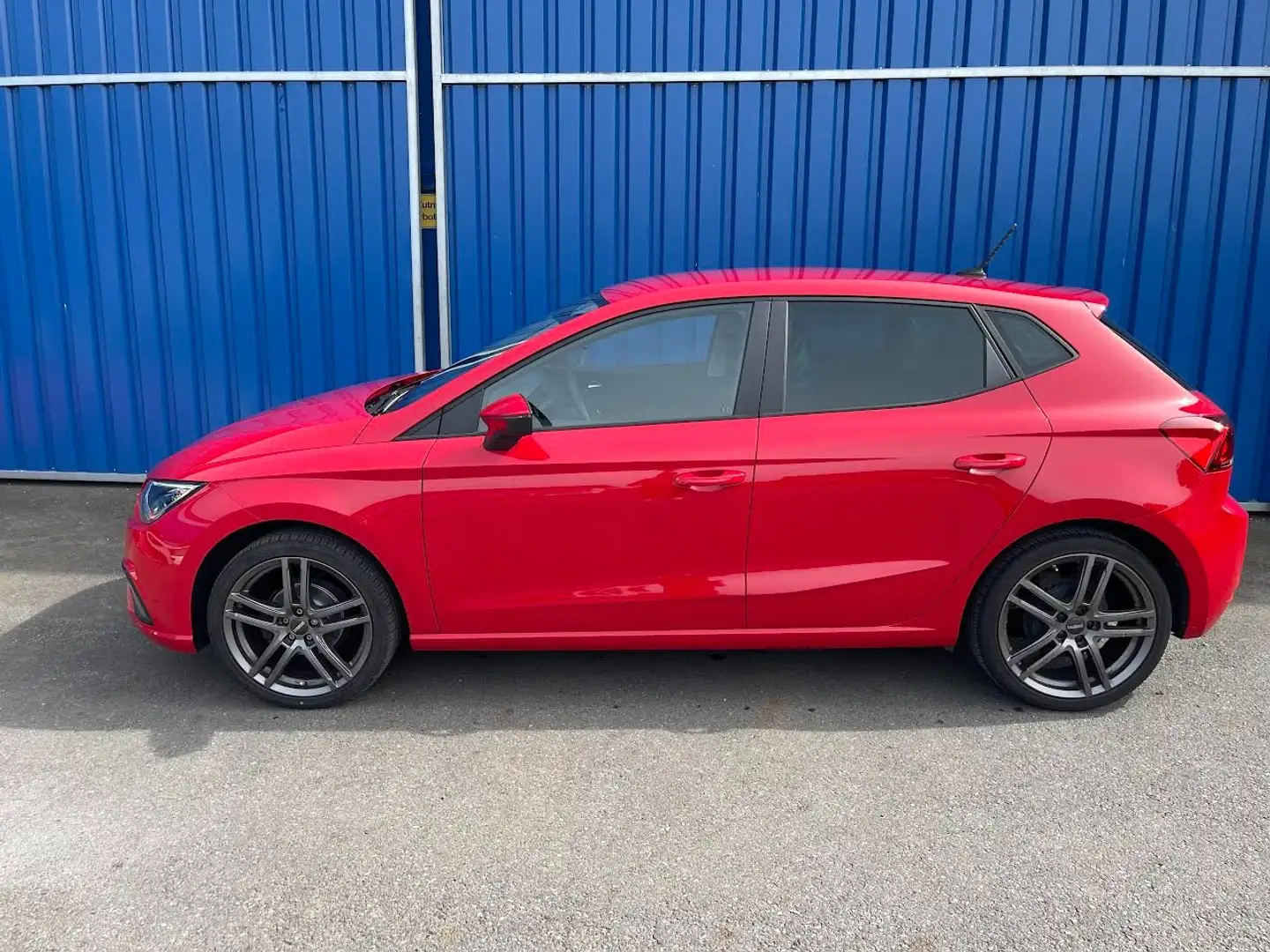 SEAT Ibiza Style Rot - 2