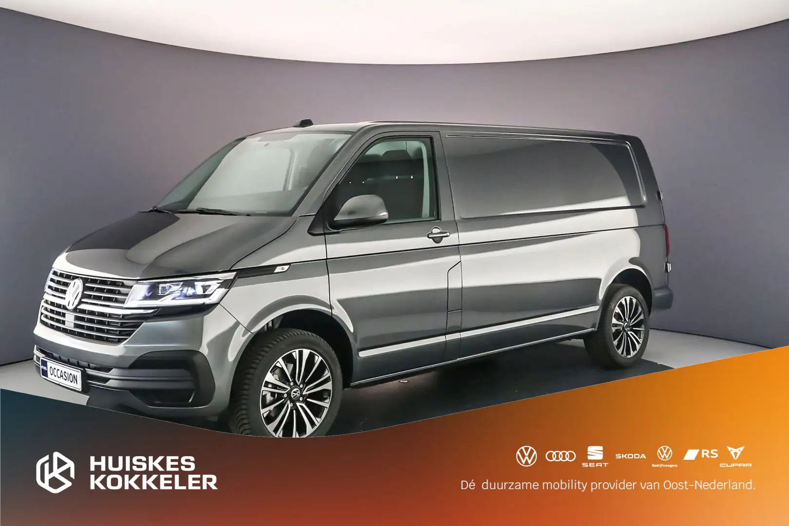 Volkswagen T6.1 Transporter T6.1 2.0 TDI 150pk DSG L2 | €14870 BPM-voordeel | Grigio - 1