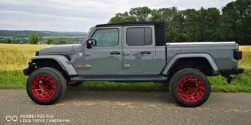 50.000eu. tvac 3.0 V6 4WD ATX Overland