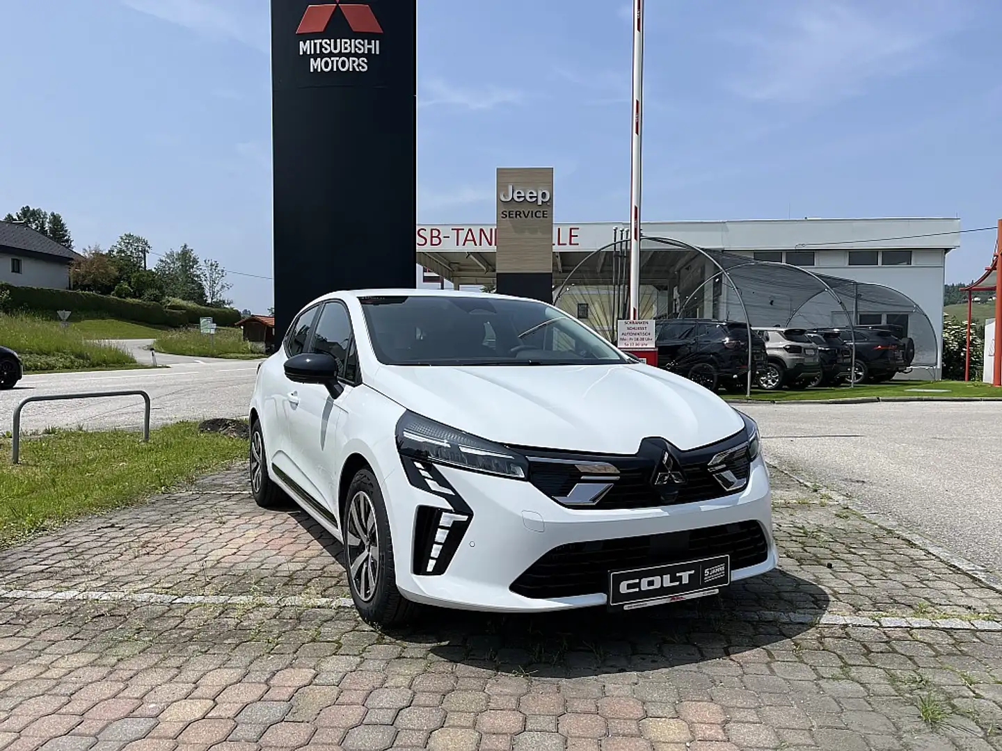 Mitsubishi Colt 1,0 MPI-T Invite Weiß - 1