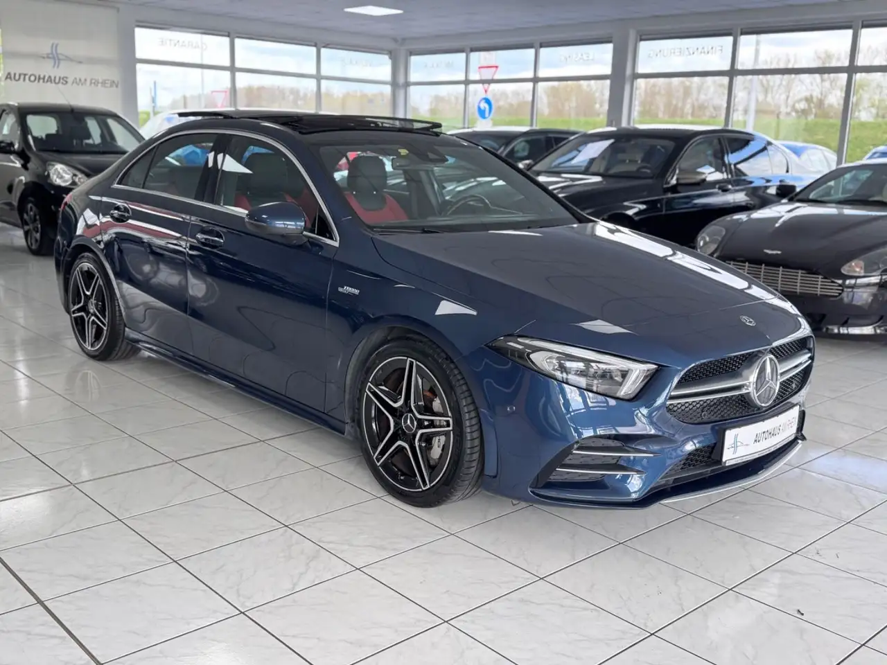 Mercedes-Benz A 35 AMG