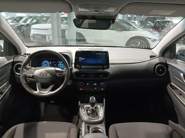 Hyundai Kona view 9