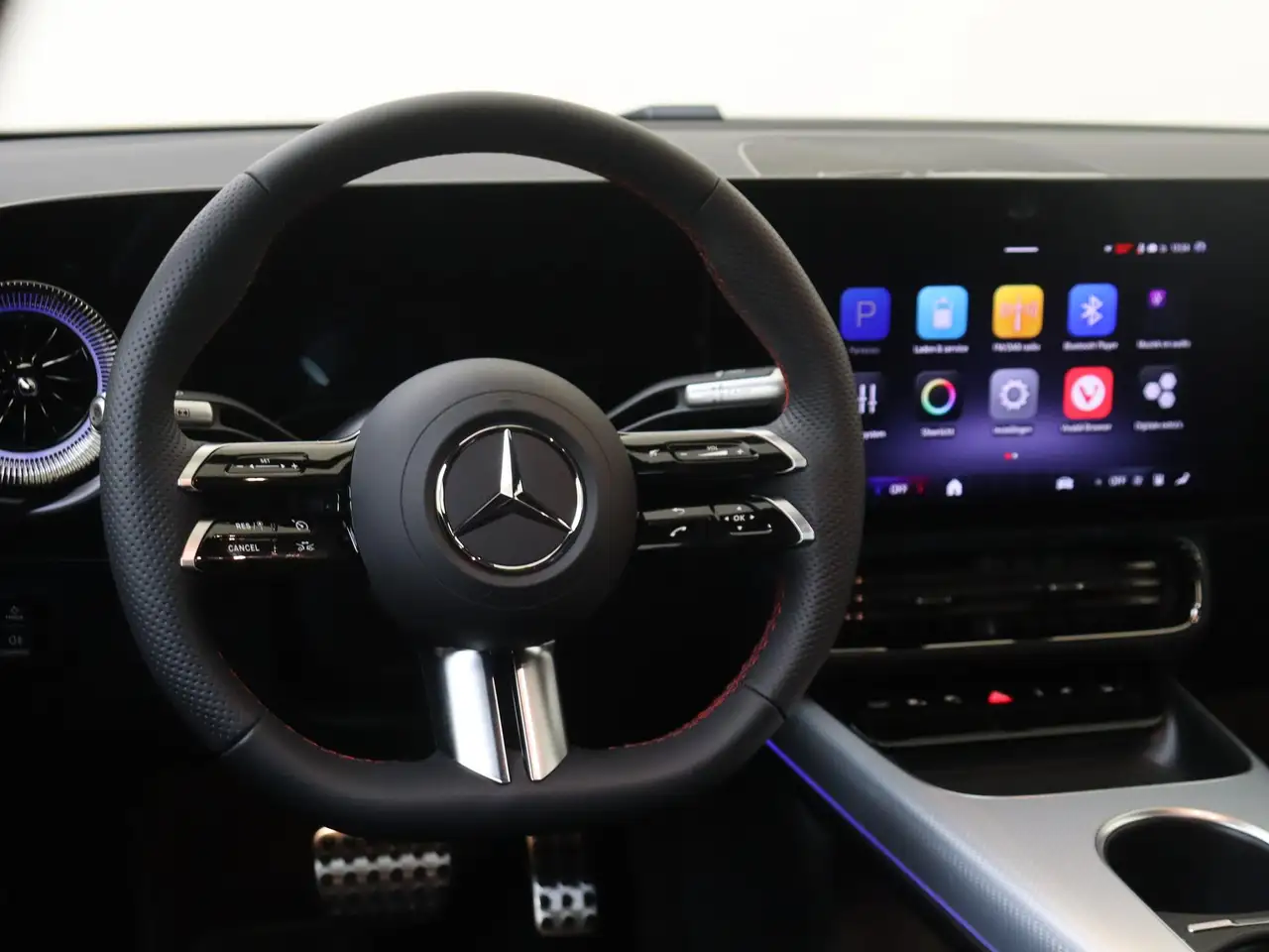 Mercedes-Benz CLA 2026 — фото 10